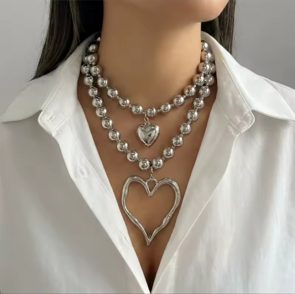 Silver Heart Necklace Set - Picture 5 of 9